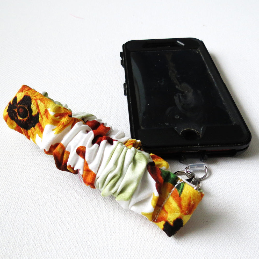 Universal Smart Phone Scrunchie Wristlet Strap